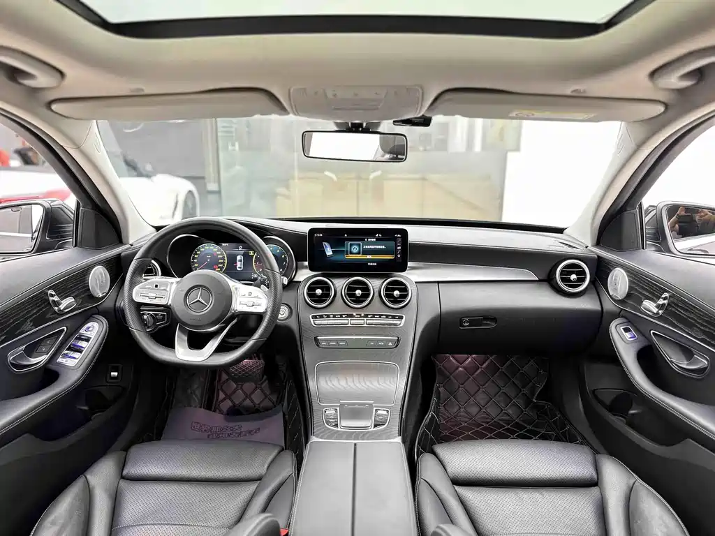 Mercedes-Benz C-Class — миниатюра 9