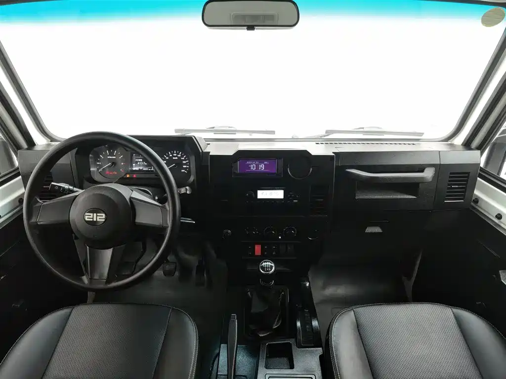 BAIC 212 2023 2.4T MT