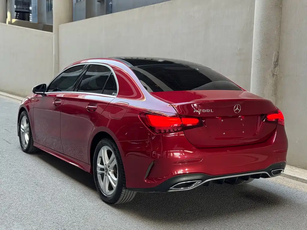 MERCEDES-BENZ A CLASS