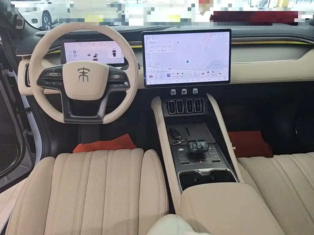 BYD L EV — миниатюра 10