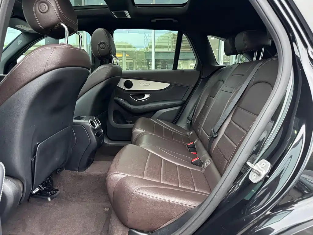 Mercedes-Benz GLC — миниатюра 15