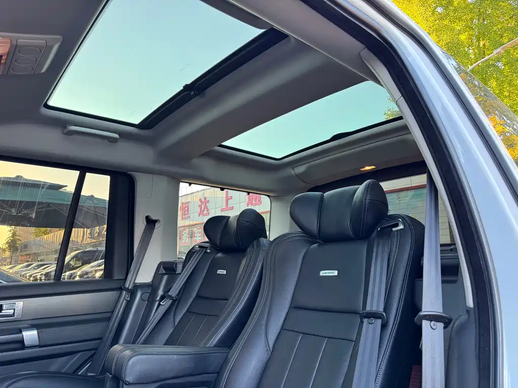 Land Rover Discovery — миниатюра 31