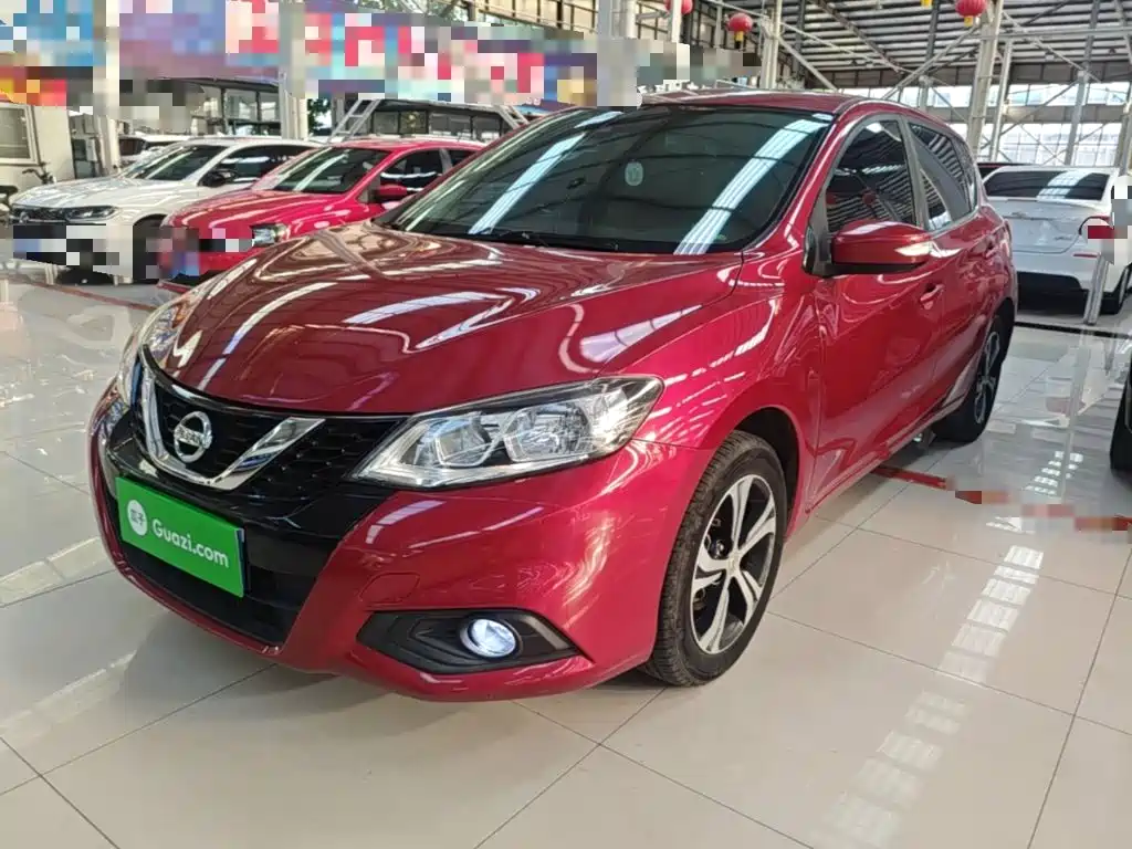 Nissan Tiida