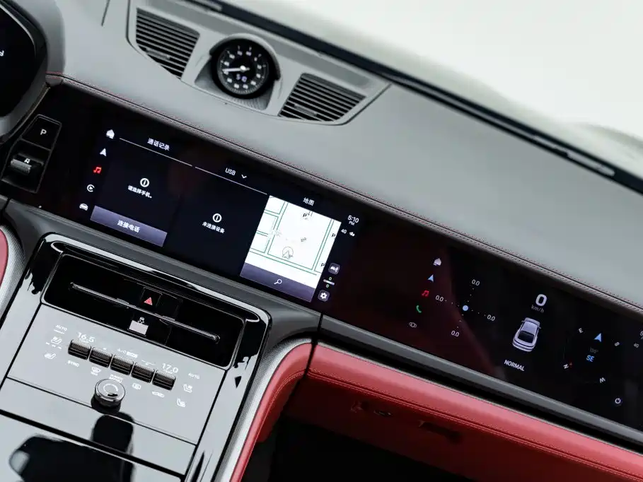 Porsche Panamera — миниатюра 17