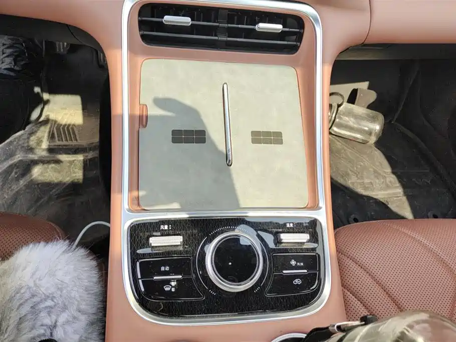 GEELY GALAXY GALAXY L6