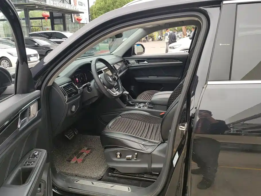 Volkswagen Teramont — миниатюра 9