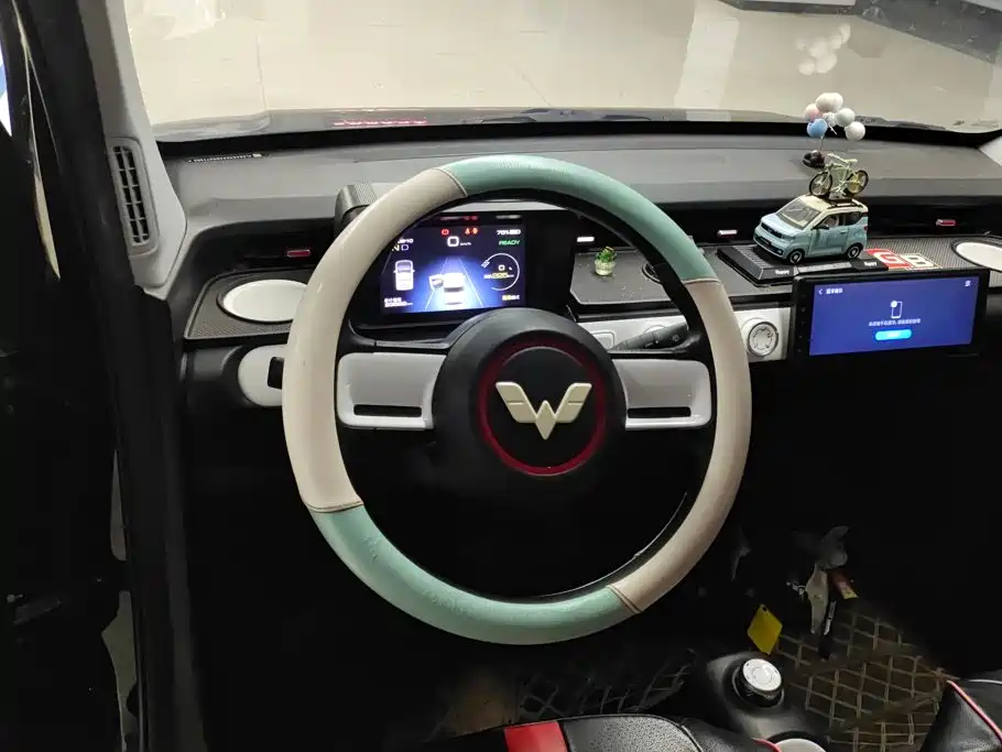 Wuling MINIEV — миниатюра 15