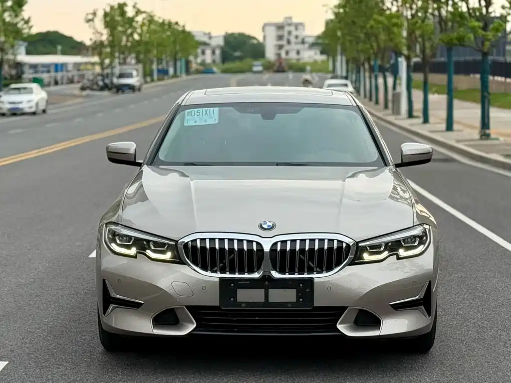 BMW 3 Series — миниатюра 2