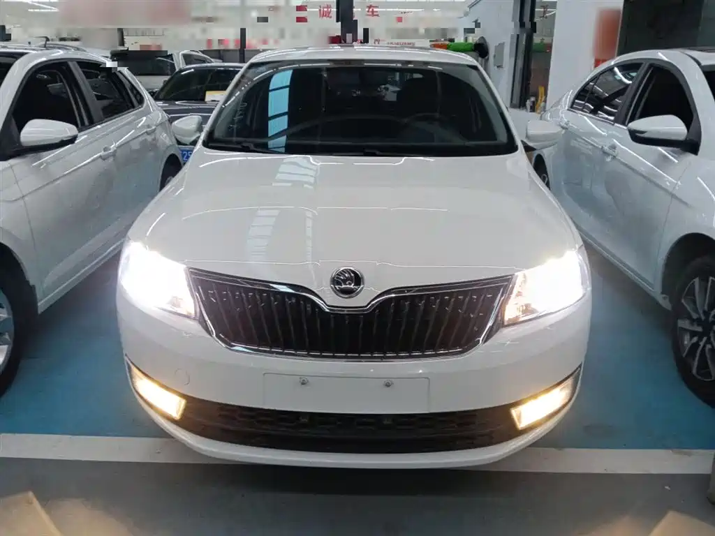 SKODA XINDONG