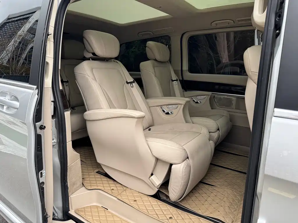 MERCEDES-BENZ V CLASS