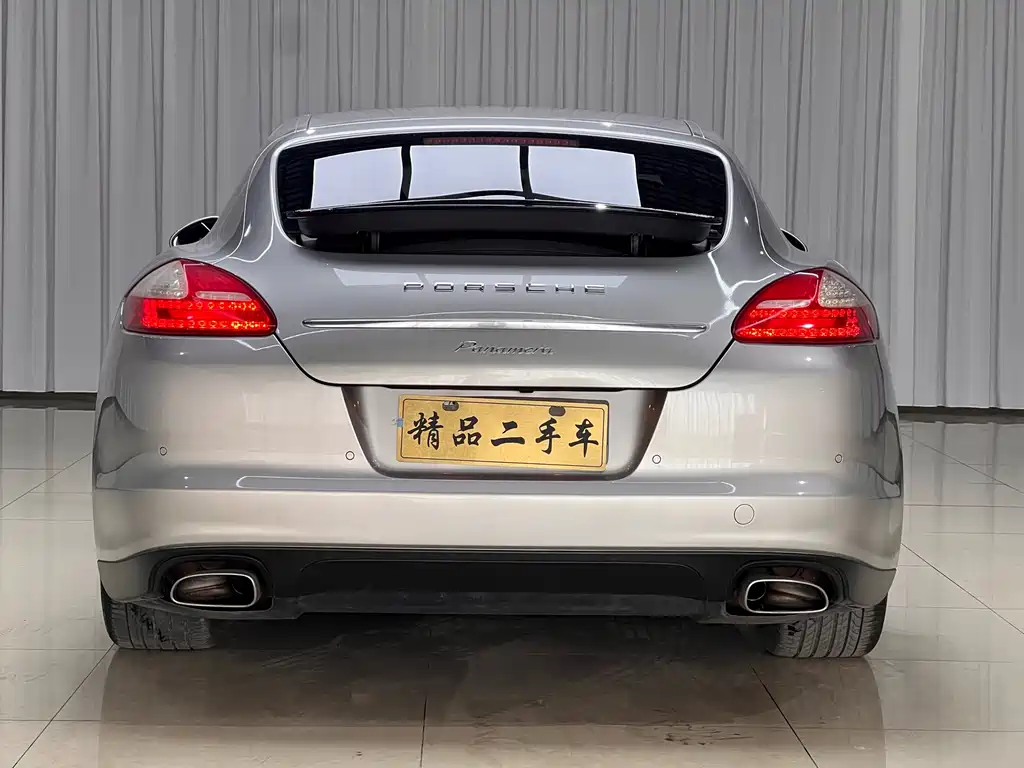 Porsche Panamera 2013 Panamera Platinum Edition 3.6L