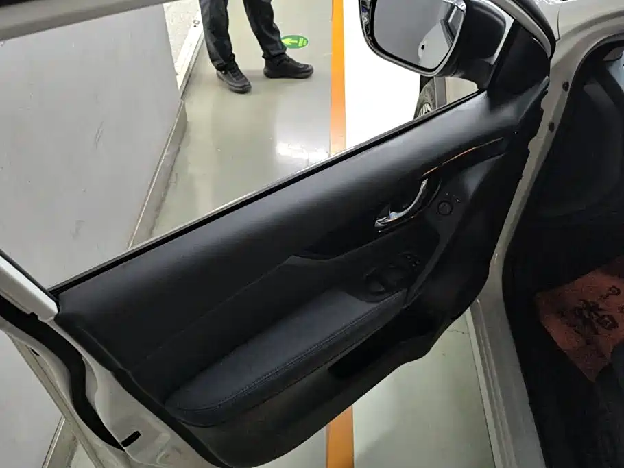 Nissan Qashqai — миниатюра 7