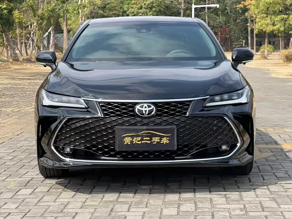 TOYOTA ASIAN DRAGON