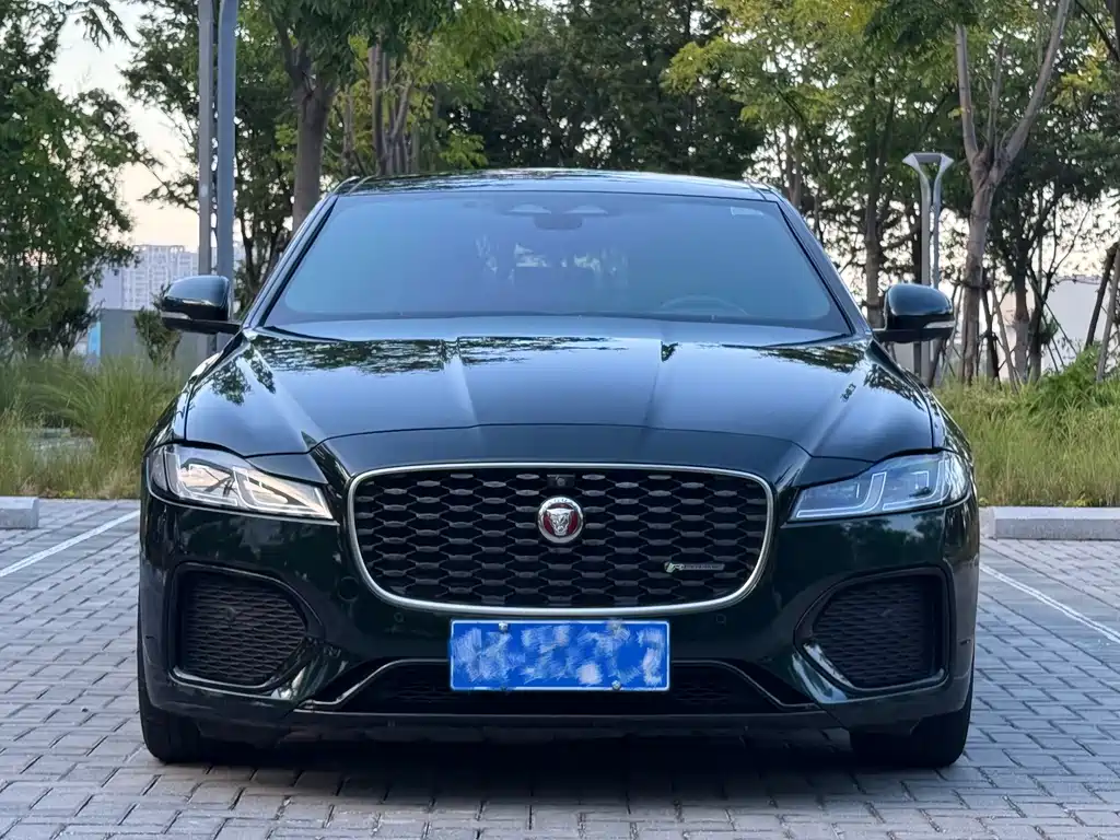 JAGUAR  XFL