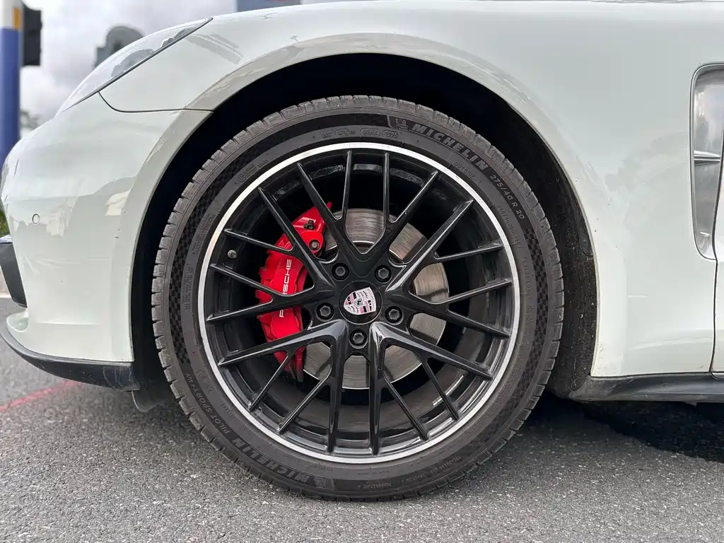 Porsche Panamera — миниатюра 20