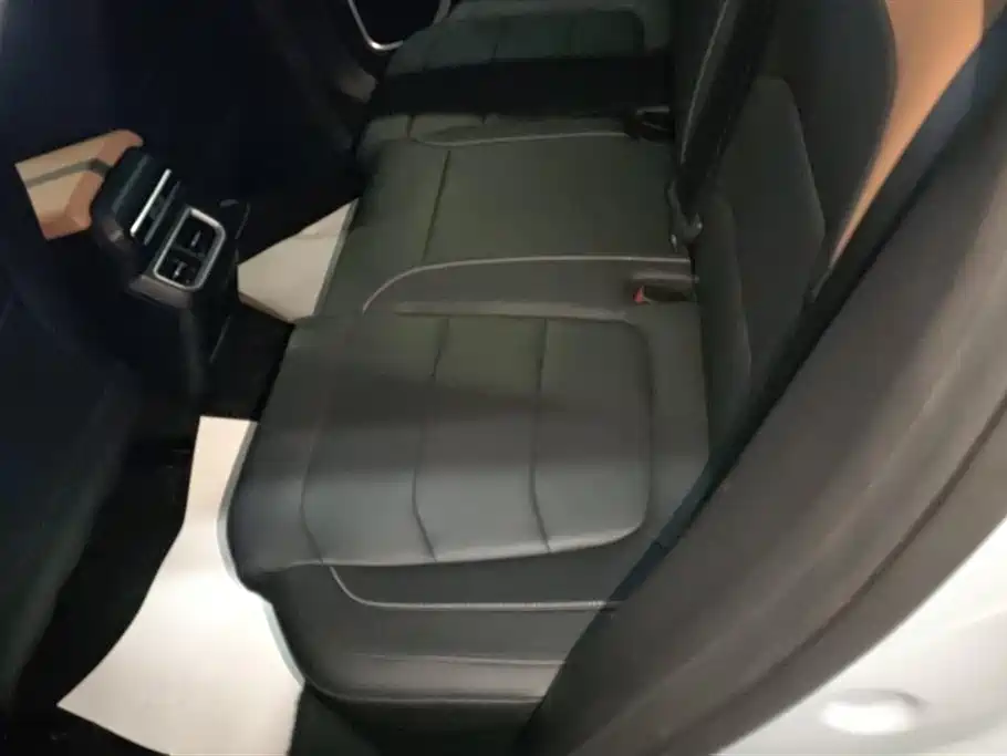 GEELY AUTOMOBILE GEELY ICON