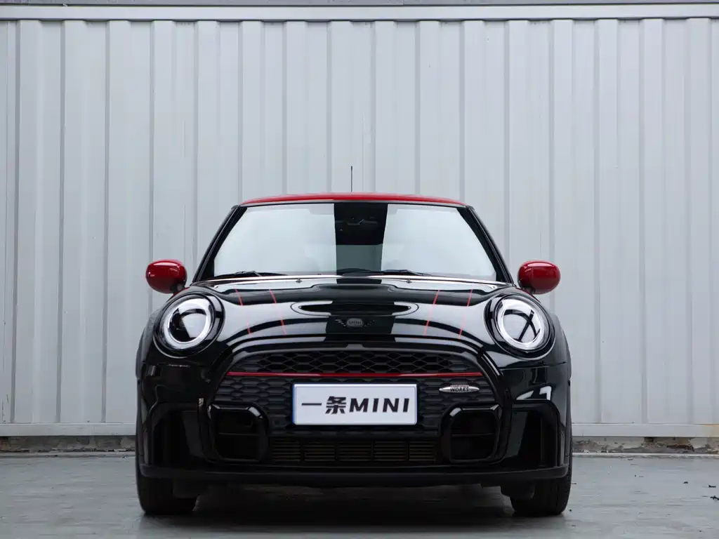 MINI JCW