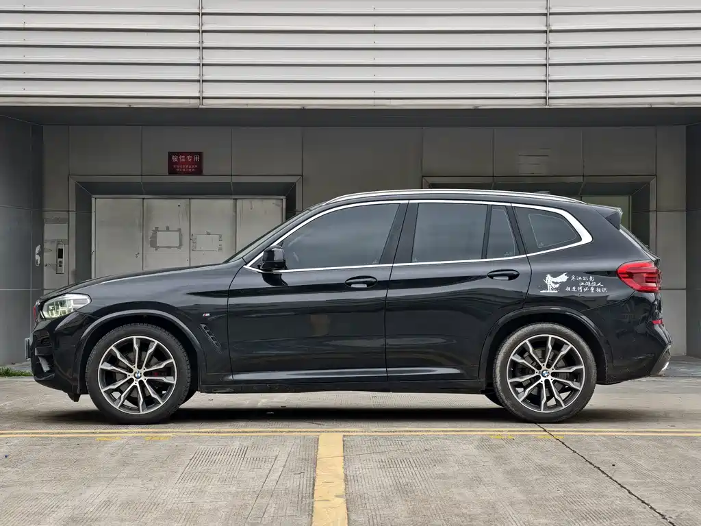 BMW X3 — миниатюра 7