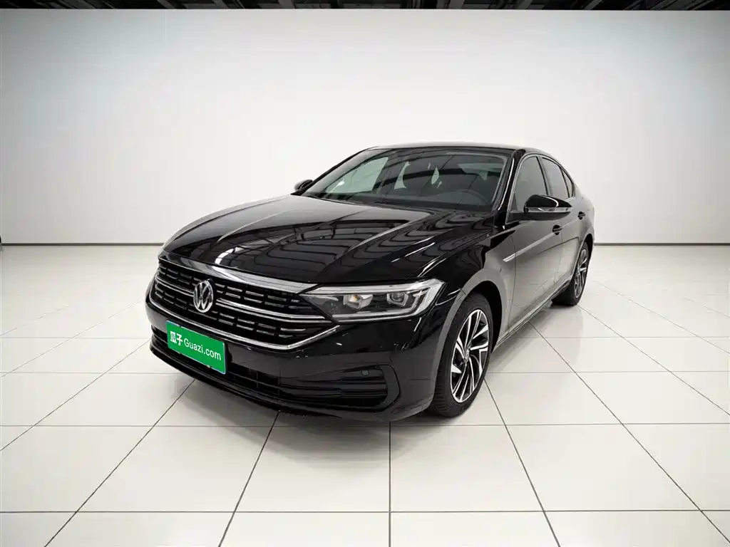 Volkswagen Sagitar 2023