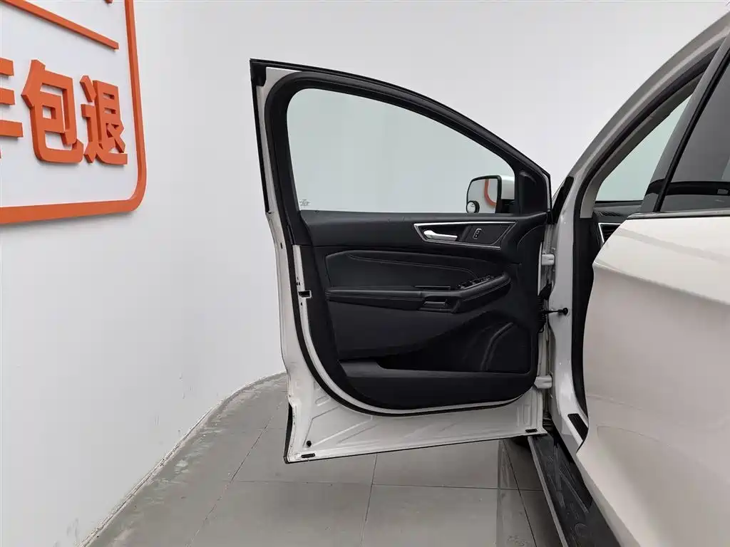 Ford Edge 2016 EcoBoost 245 7 мест