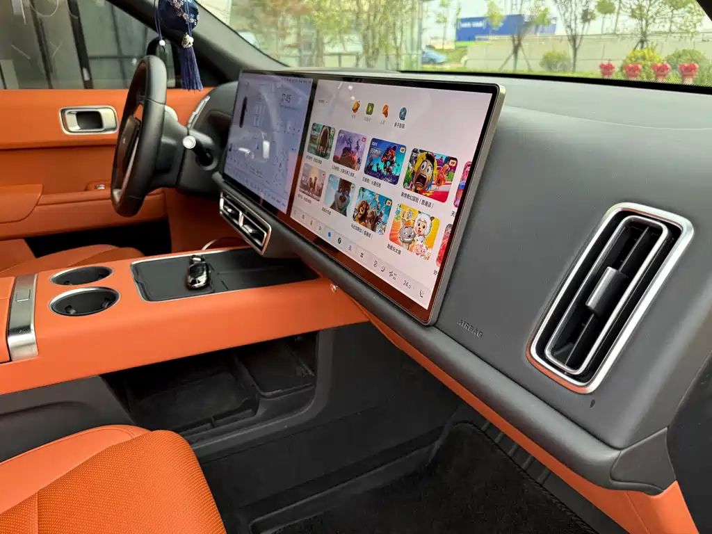 Li Auto Li L8 — миниатюра 16