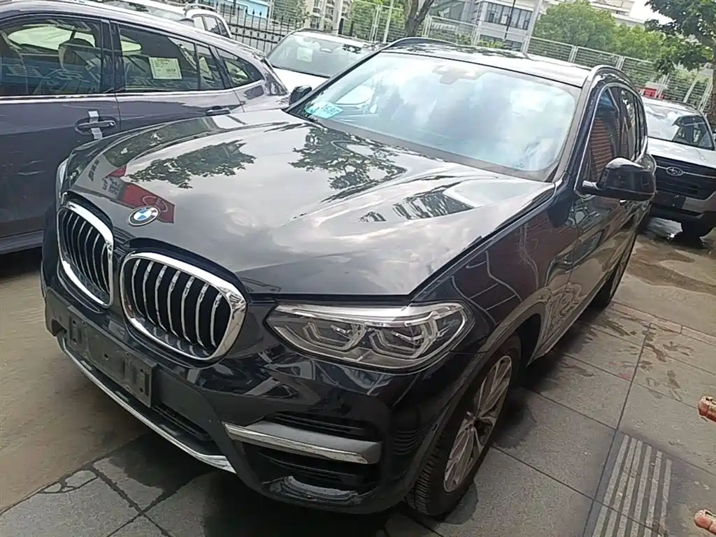Купить BMW X3