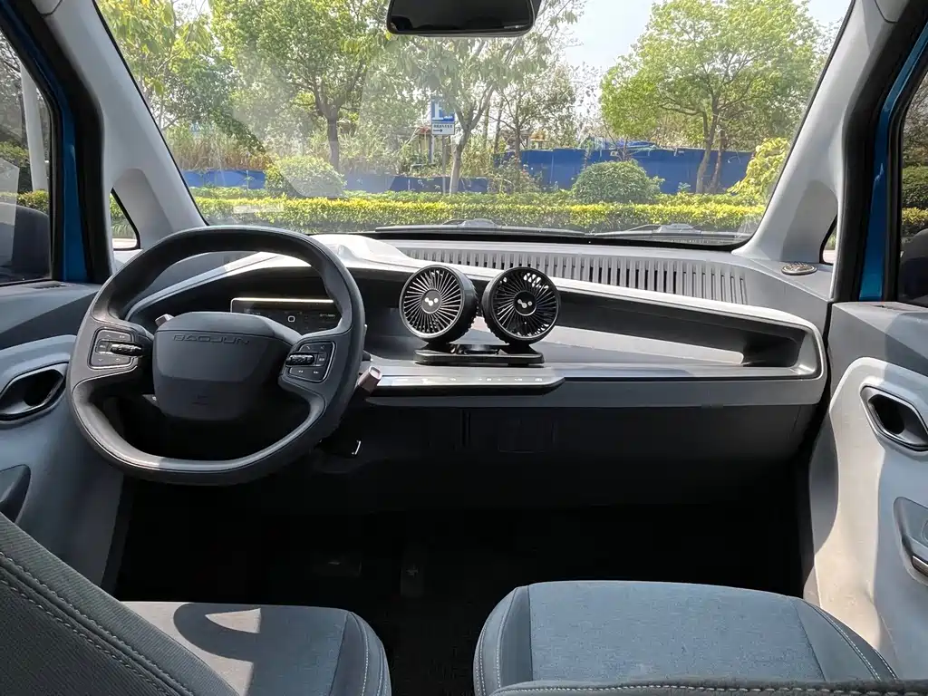 Baojun E200 - фото 14