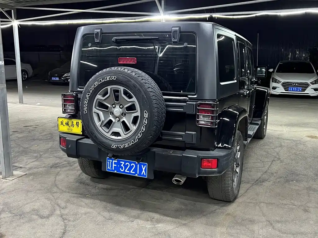 Jeep Wrangler — миниатюра 9