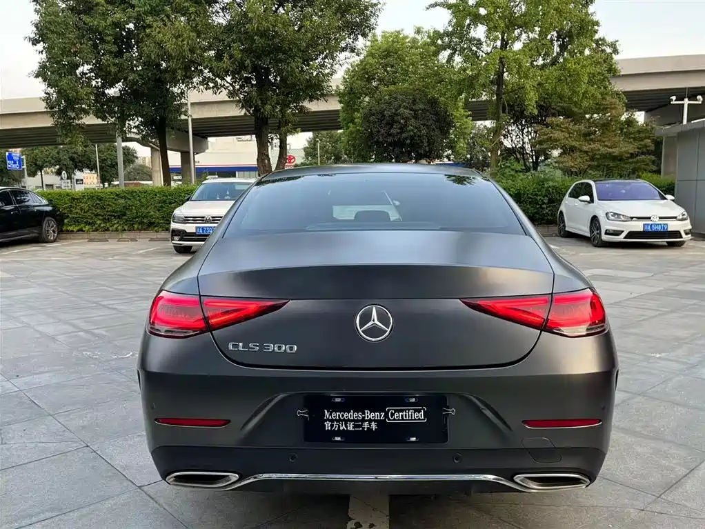 MERCEDES-BENZ CLS