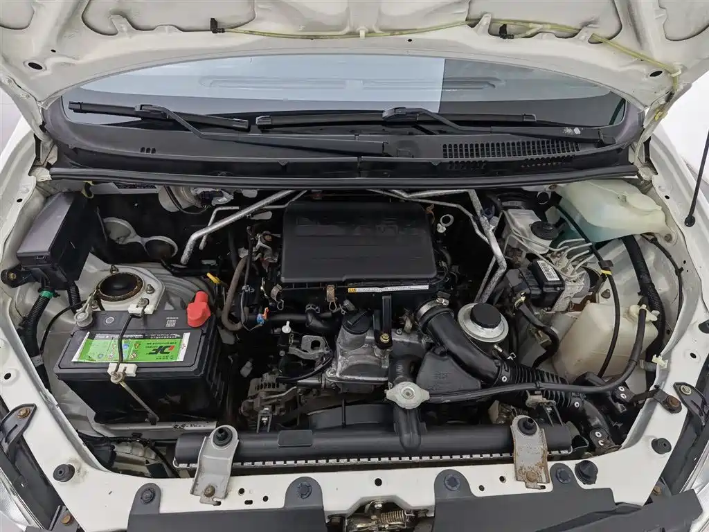 FAW S80 2014 1.3L MT 5 мест