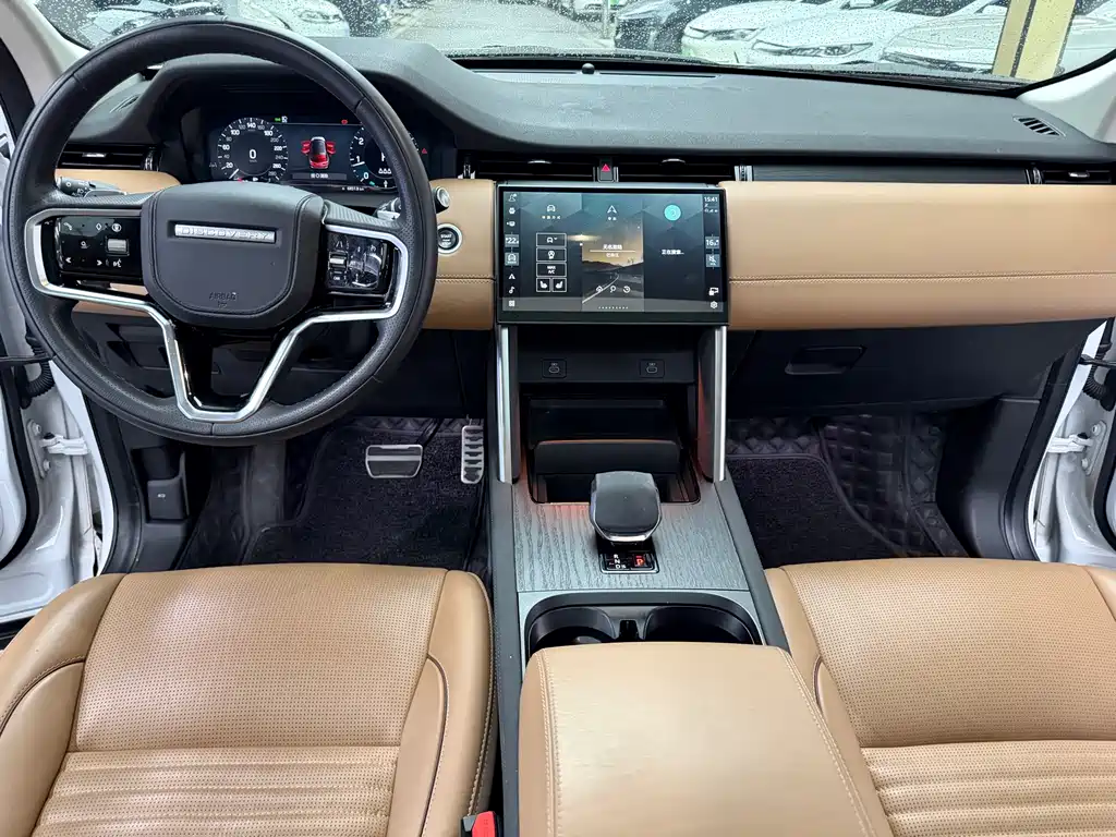Land Rover Discovery Sport — миниатюра 16