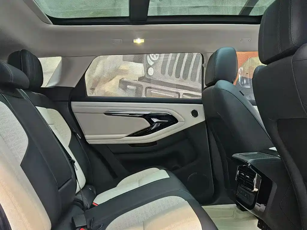 LAND ROVER RANGE ROVER AURORA