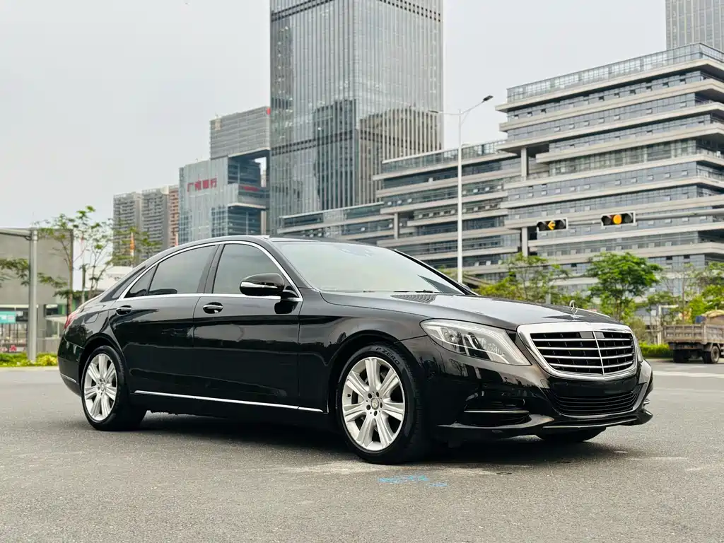 Mercedes-Benz S-Class — миниатюра 3