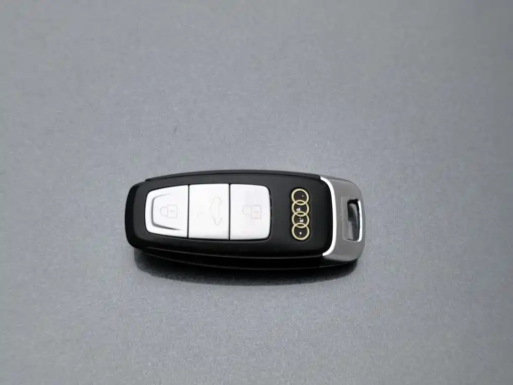 Audi A6L — миниатюра 19