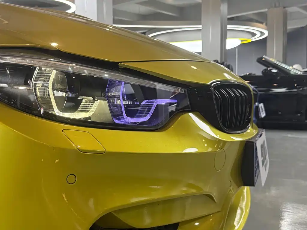 BMW M4 — миниатюра 13