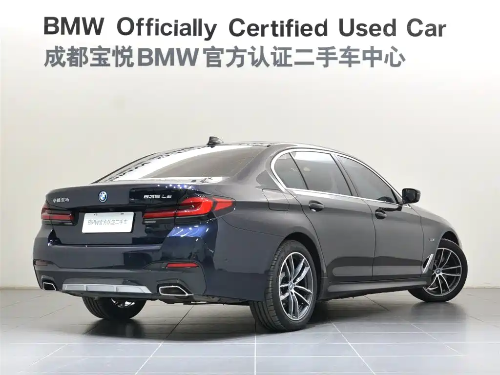 BMW 5 Series New Energy 2023 Черный из Китая, фото 5