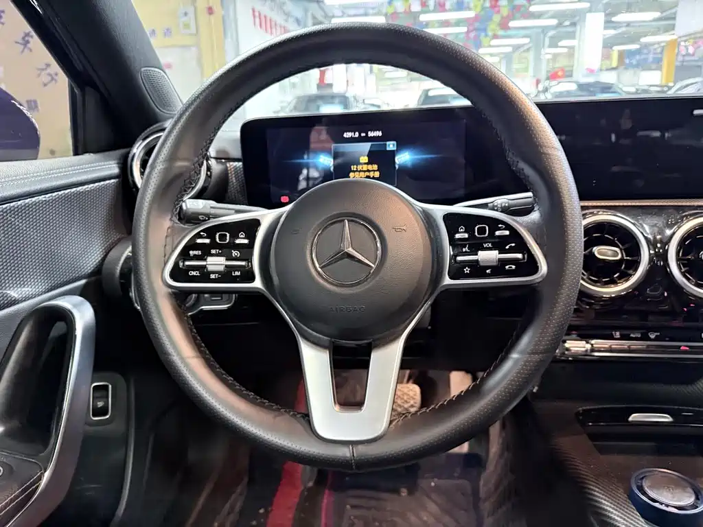 MERCEDES-BENZ A CLASS