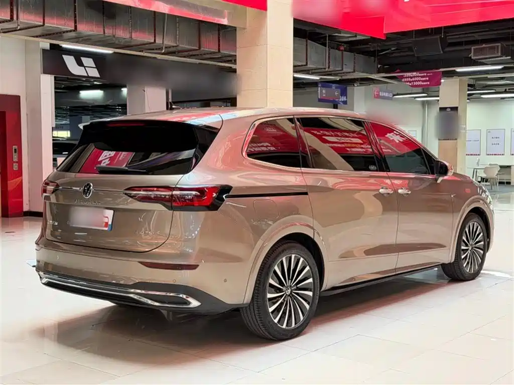 Volkswagen Viloran 2020 380TSI Luxury
