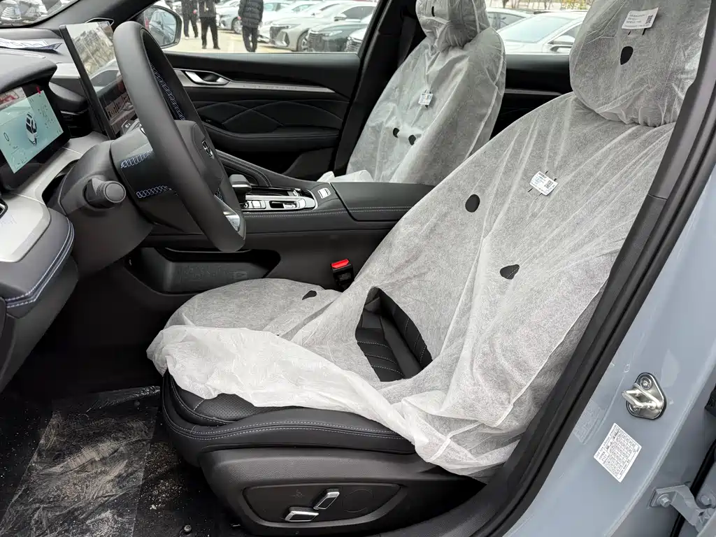 GEELY AUTOMOBILE XINGRUI