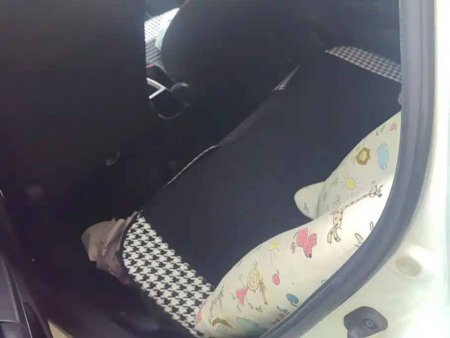 Honda Fit — миниатюра 11