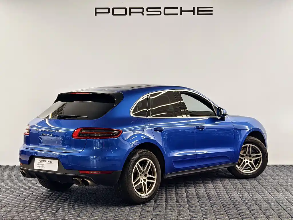 Porsche Macan — миниатюра 7