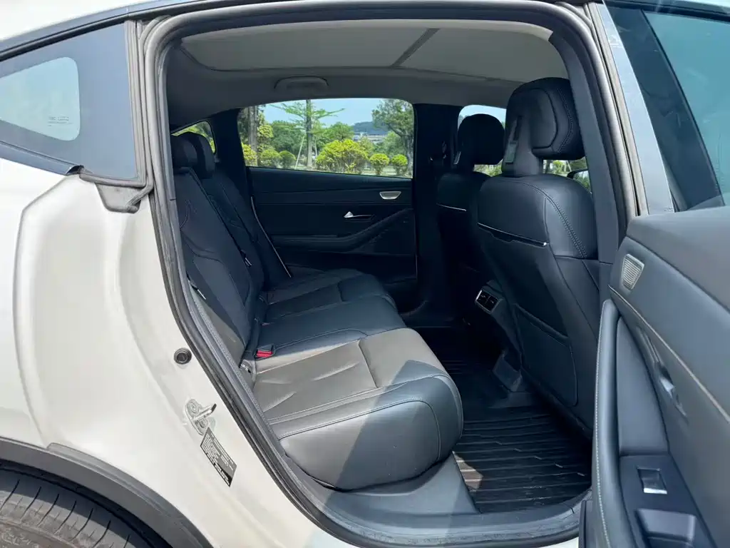 Changan Deepal DARK BLUE SL03