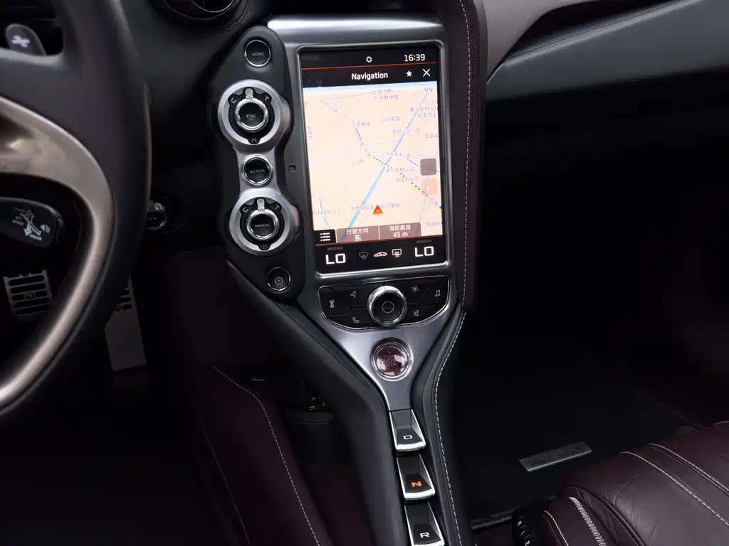 McLaren 720S — миниатюра 24