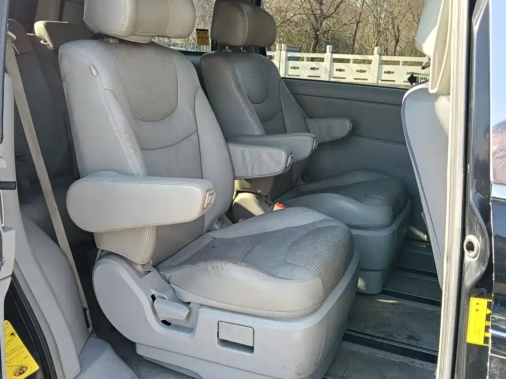 Luxgen Big 7 MPV — миниатюра 16