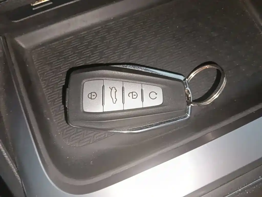 Geely Haoyue — миниатюра 9