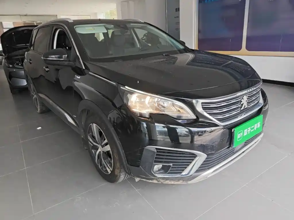 Peugeot 5008 — миниатюра 4