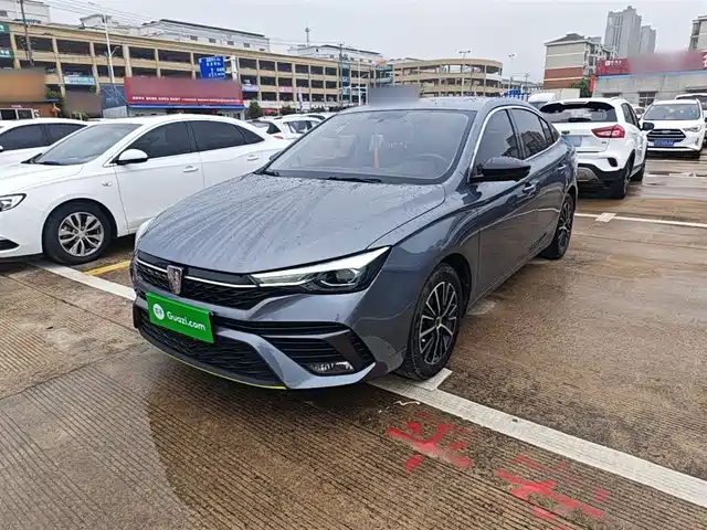 2022 Roewe i5