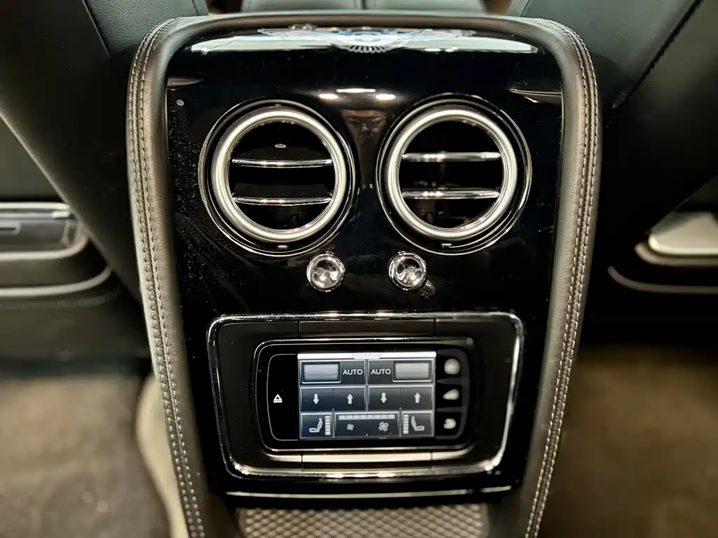 Bentley Flying Spur — фотографии объявления, Фото 29