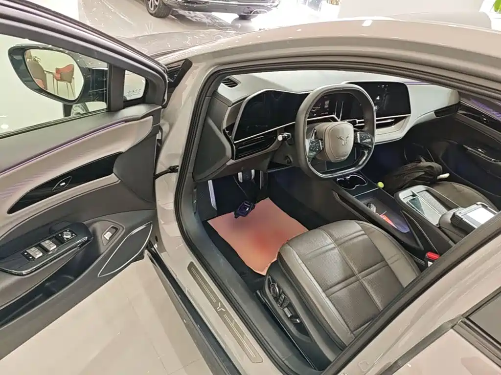 Hongqi Hongqi EH7 — миниатюра 16