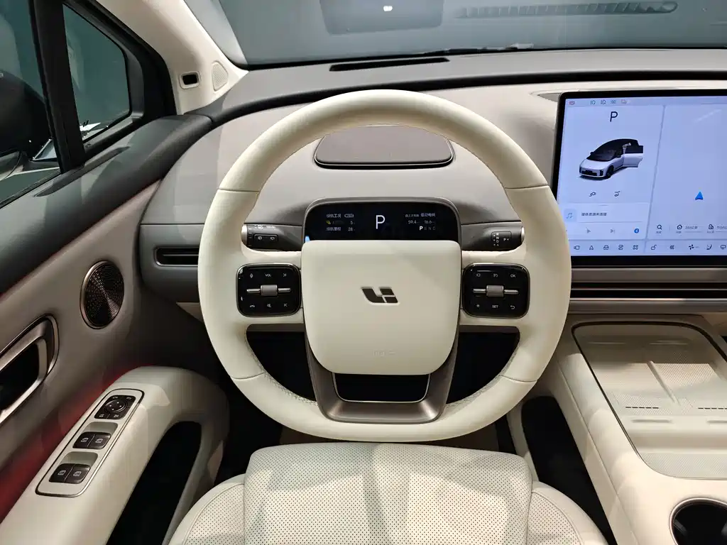 Li Auto i8 2025 Standard